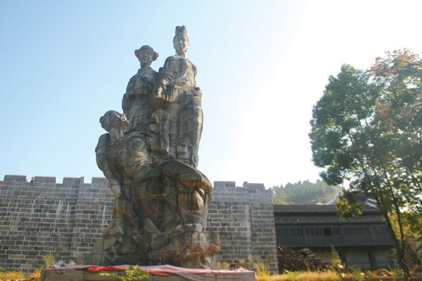 神女庙区地面文物复建全面竣工